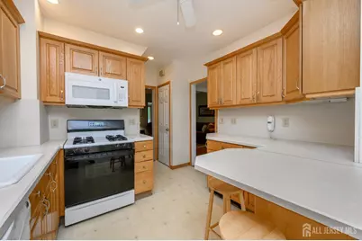 120 Galloping Hill Road, Roselle Park, NJ 07204 - Photo 14
