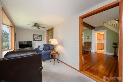 120 Galloping Hill Road, Roselle Park, NJ 07204 - Photo 4