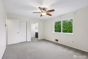 5 Ellis Ct, Middlesex, NJ 08852 - Photo 28