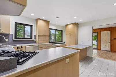 5 Ellis Court, Middlesex, NJ 08852 - Photo 12