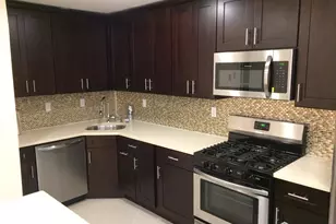 1 Mochen Ct, Sayreville, NJ 08872 - Photo 2