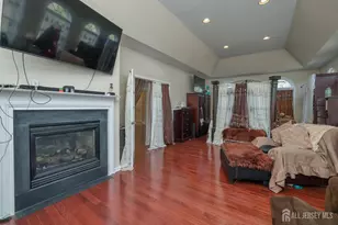 814 Rahel Dr, Franklin, NJ 08322 - Photo 10