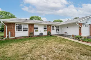 1270B Argyll Cir, Lakewood, NJ 08701 - Photo 20