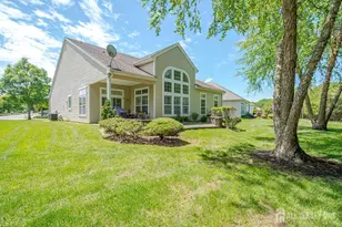 9 Monarch Rd, Monroe Township, NJ 08831 - Photo 4