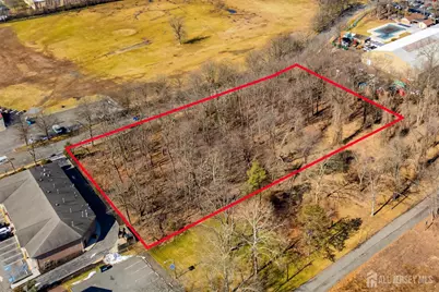 990-990 Inman Avenue, Edison, NJ 08820 - Photo 4
