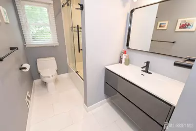 61 Clifton Street, Edison, NJ 08817 - Photo 34