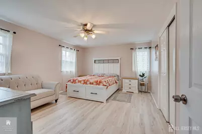 15 Roxy Avenue, Edison, NJ 08820 - Photo 20