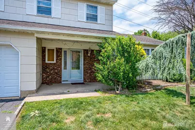 15 Roxy Avenue, Edison, NJ 08820 - Photo 4