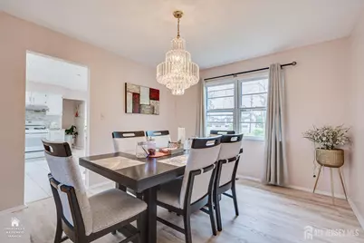 15 Roxy Avenue, Edison, NJ 08820 - Photo 12