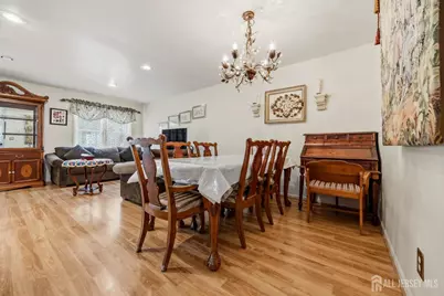 8 Tall Oaks Court, Sayreville, NJ 08859 - Photo 12