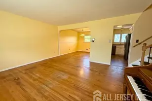 5 Sussex Ct, South River, NJ 08882 - Photo 14