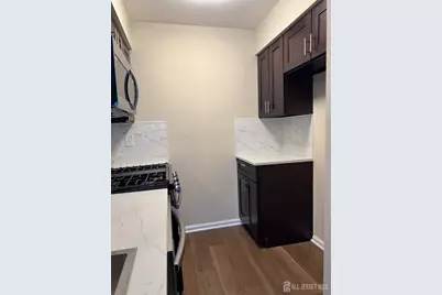 86 Crosspointe Drive #86, East Brunswick Township, NJ 08816 - Photo 6