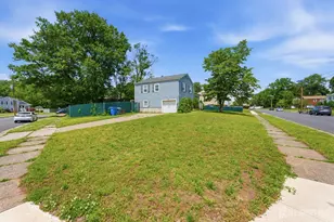 218 Schillaci Ln, South Plainfield, NJ 070 - Photo 18