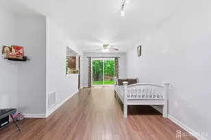 2804 Cricket Cir, Edison, NJ 08820 - Photo 6