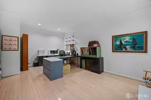 511 Skylark Dr, Monroe Township, NJ 08831 - Photo 14