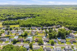 14 Heathrow Ln, Old Bridge Township, NJ 08857 - Photo 52