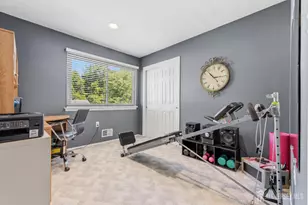 14 Heathrow Ln, Old Bridge Township, NJ 08857 - Photo 42