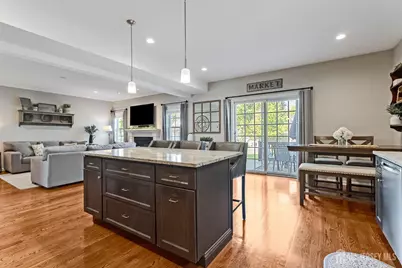 323 S Madison Avenue, Dunellen, NJ 08812 - Photo 8