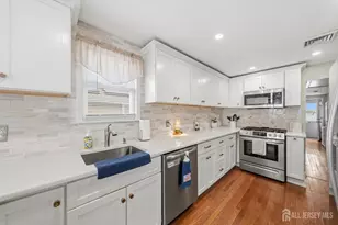 284 Shoreland Circle, Old Bridge Township, NJ 08879 - Photo 6