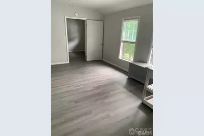 76 S Adelaide Avenue #7, Highland Park, NJ 08904 - Photo 4
