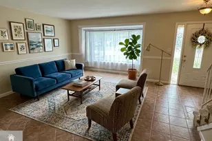 377 Bolton Rd, East Windsor Township, NJ 08520 - Photo 4