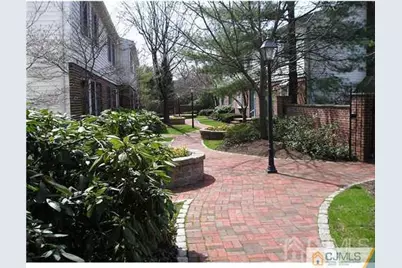 0-239D Amboy Avenue #239D, Metuchen, NJ 08840 - Photo 2
