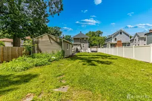 245 W 3 Ave, Roselle, NJ 07203 - Photo 32