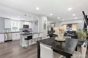 245 W 3 Ave, Roselle, NJ 07203 - Photo 10