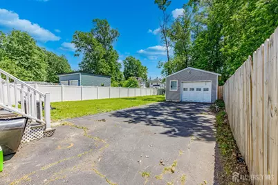 245 W 3 Avenue, Roselle, NJ 07203 - Photo 24