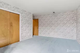 114 Beverly Hl Ter, Woodbridge Township, NJ 07095 - Photo 14