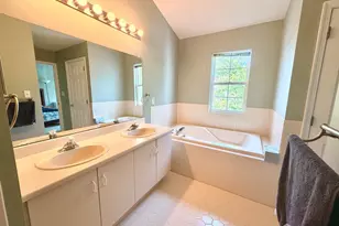 272 Marcia Way, Bridgewater, NJ 08807 - Photo 10