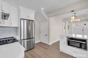21 Market St, Edison, NJ 08817 - Photo 14