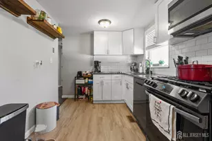81 Lockwood Ave, Woodbridge Township, NJ 07095 - Photo 8