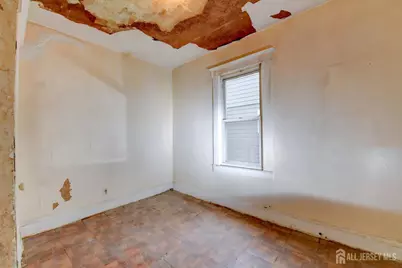 110 W 16 Street, Linden, NJ 07036 - Photo 12