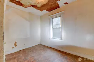 110 W 16th St, Linden, NJ 07036 - Photo 12