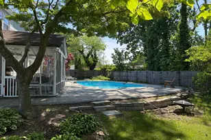 904 Nantucket Ct, Toms River Township, NJ 08753 - Photo 2