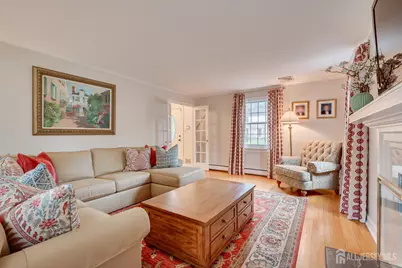 11 Cape Court, Metuchen, NJ 08840 - Photo 10