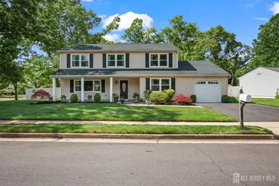12 McFadden Drive, Monroe Township, NJ 08831 - Photo 2