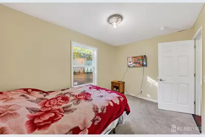 444 Hunt Avenue, Trenton, NJ 08610 - Photo 18
