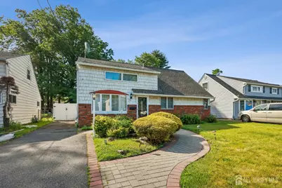 189 Bloomfield Avenue, Iselin, NJ 08830 - Photo 2
