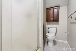 189 Bloomfield Ave, Iselin, NJ 08830 - Photo 16