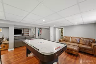 31 Middle Hill Rd, Colonia, NJ 07067 - Photo 32