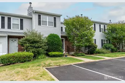 97 Brookview Circle, Jamesburg, NJ 08831 - Photo 2