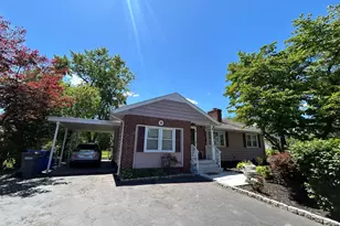 869 Gates Ave, Piscataway Township, NJ 08854 - Photo 2