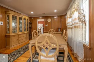 601 Main St, Sayreville, NJ 08872 - Photo 10