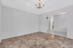 6 Rutherford Hayes Dr, Monroe Township, NJ 08831 - Photo 12