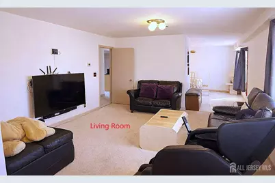 84 Orange Street, Woodbridge Township, NJ 07095 - Photo 4