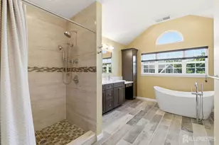 14 Rue Cezanne St, Franklin Township, NJ 08873 - Photo 24