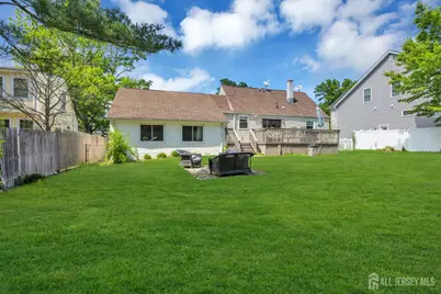 81 Lois Avenue, East Brunswick Township, NJ 08816 - Photo 22