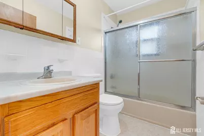 [Address not provided], Middlesex, NJ 07095 - Photo 22
